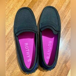 Dark brown Rothy’s “The Driver” loafer, size 8